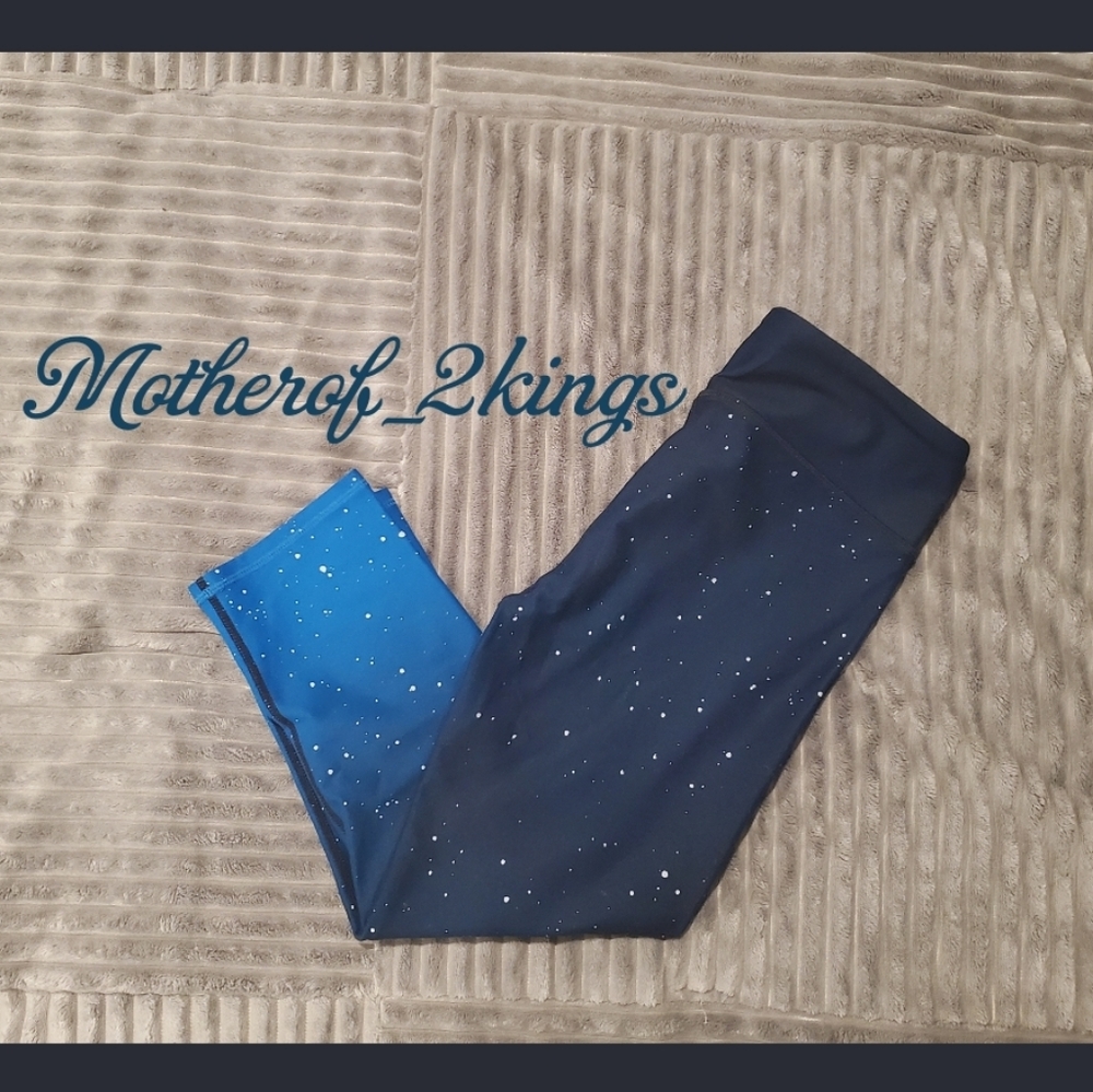 ✨️FABLETIC✨️ BLUE OMBRE CAPRI PANTS